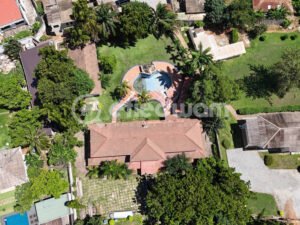 Efiedwam_4-Bdrm Home with Pool & Extra Land for Sale - Tesano, Accra